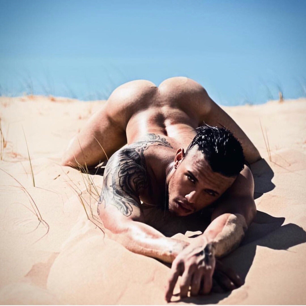 dancer76:  butt-boys:  Beach day.   Hot Naked Male Celebs here. Love butts? Follow