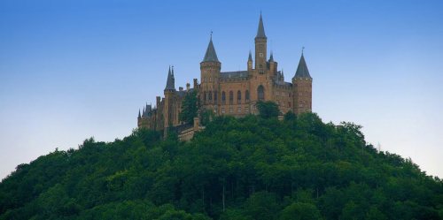 rococo-girls-shrine: Hohenzollern castle in Germany is the ancestral seat of the Hohenzollern f