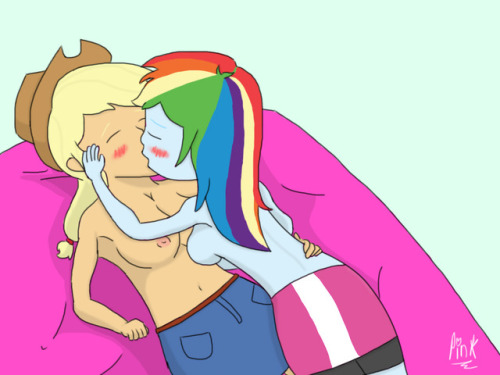 Applejack and Rainbow Dash (Equestria Girls)