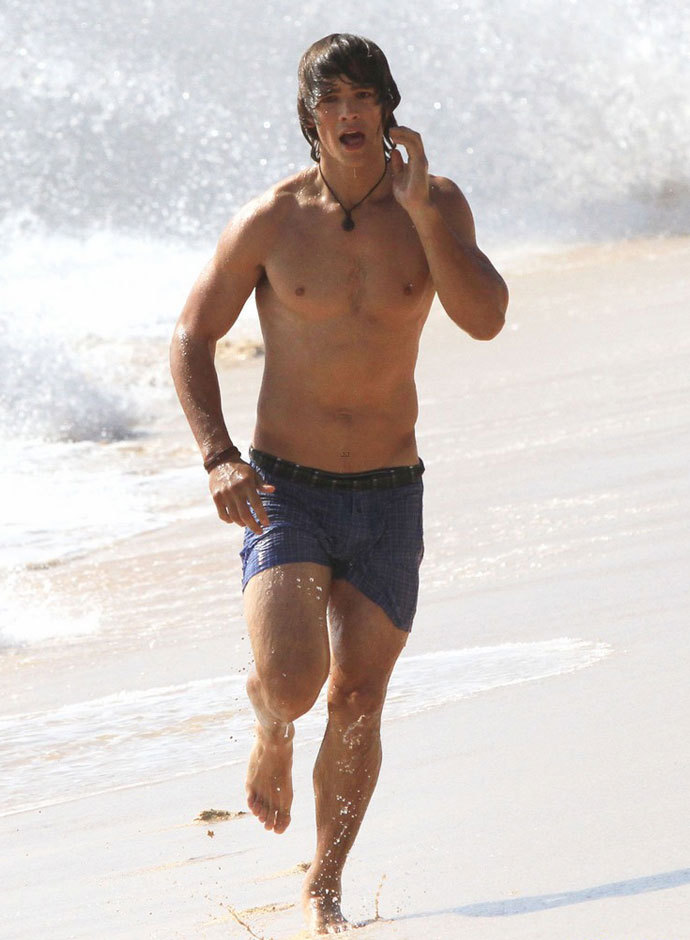 snapchathotguys:  Follow me for more hot straight guys: http://snapchathotguys.tumblr.com