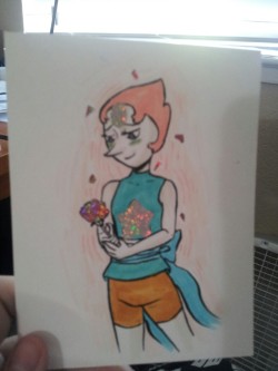notactuallyapirate:  A pearl w/holographic