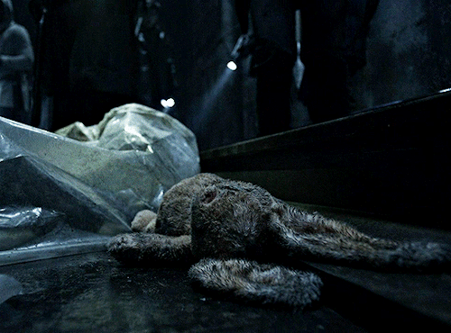 nighxtmare: The Walking Dead S01E01 x S11E01 parallels