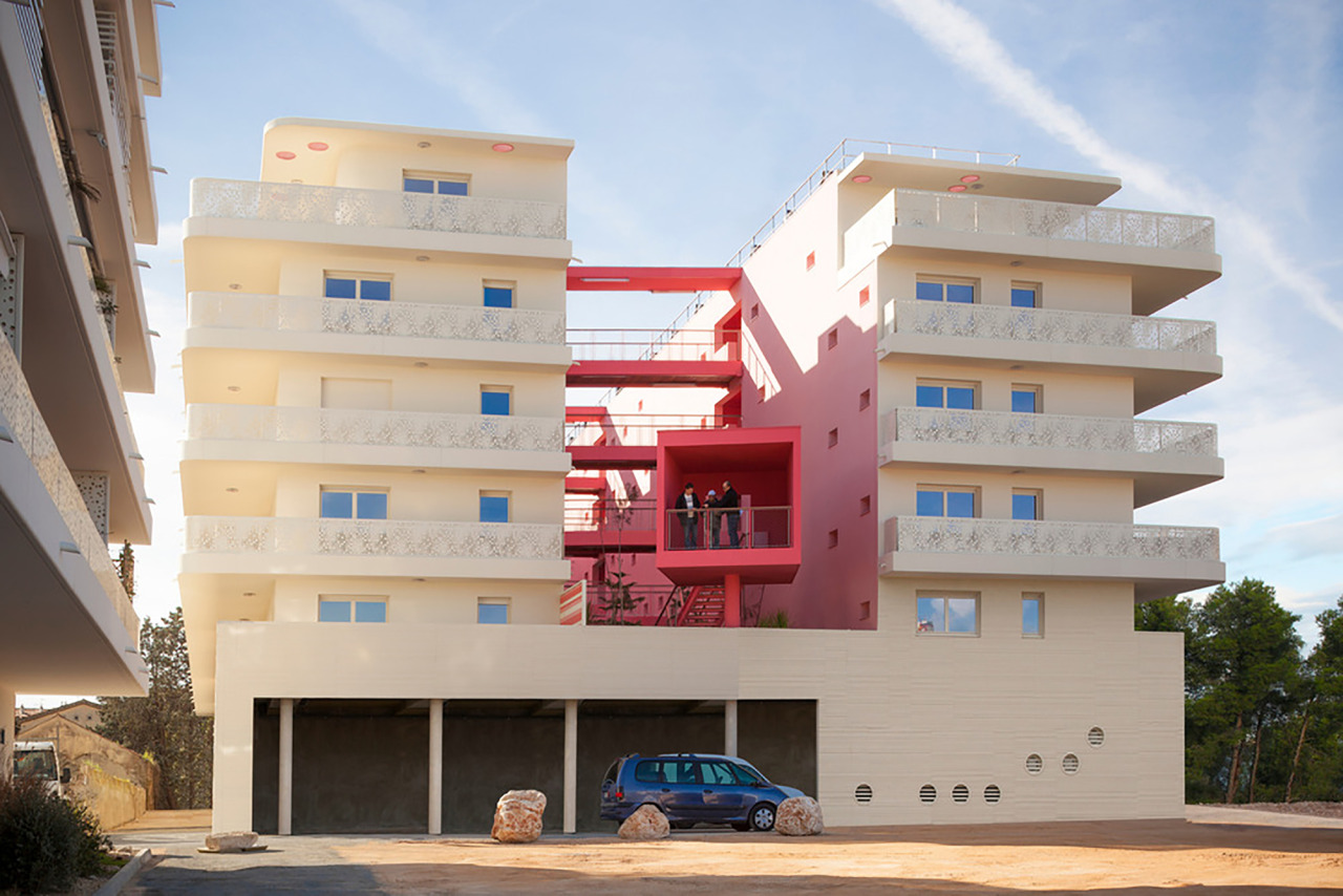 wellplanned-architecture:Redline / Pietri Architectes France, 2014