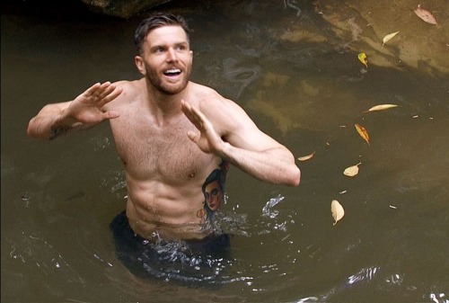 amazingmalenudity:  Joel Dommett and Adam Thomas 