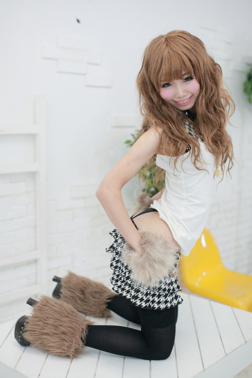 cosplaygirl:  アサガヲBlog : 【コミケ85 コスプレROM】　3日目東I-22a　サークル『Sweet　sweetS』　姫宮まほれ