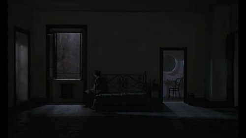 ivanschildhood:  “Feelings unspoken are unforgettable.“   Nostalghia (1983) di