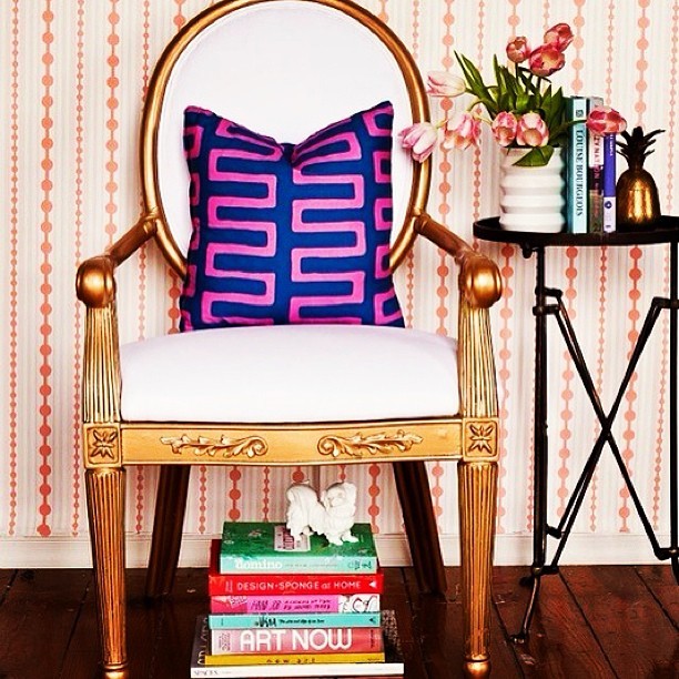 lolaalou:  absolutely besotted with this! #artdeco #gold #decor #chair #interiors