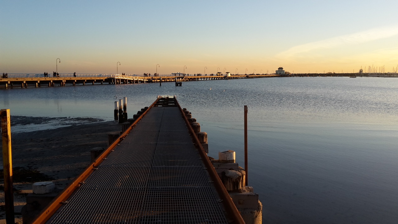 Gorgeous winter evening in St Kilda.  💛