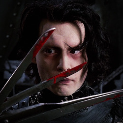 horrorgorewhore:  Edward Scissorhands (1990)