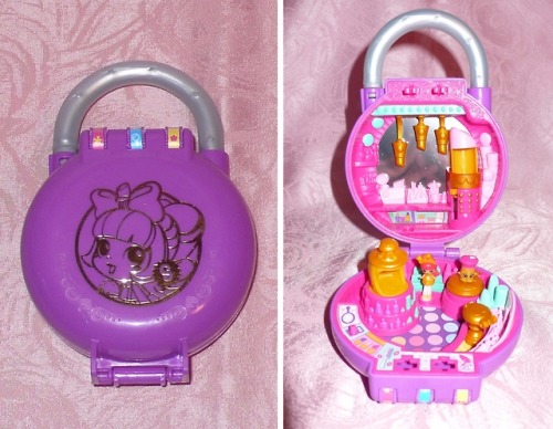 I think that the the new Polly Pocket are really ugly, but these Shopikins Lil’secrets are adorable 