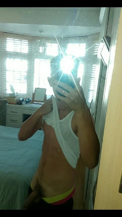 XXX 22 YO, 8.5 INCHES, HOT BLOND DUDE!!! photo