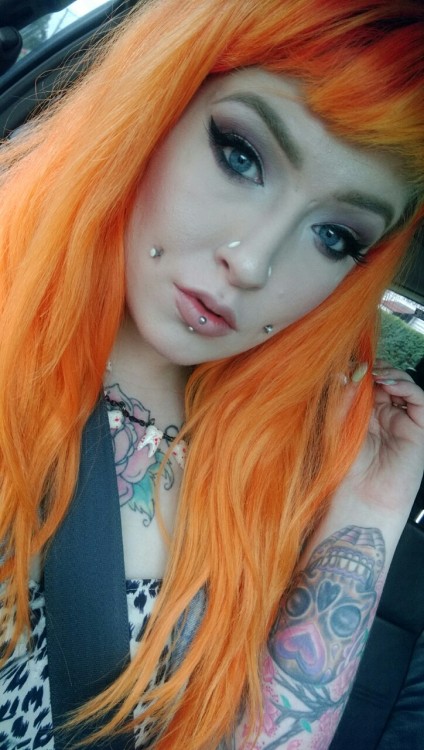satanicspacecat:  chibipanduh:  Throwback to the day I went to do @satanicspacecat ’s hurrr and looked semi-alive.  Oh shush you looked fucking amaaazing. As per usual 💕