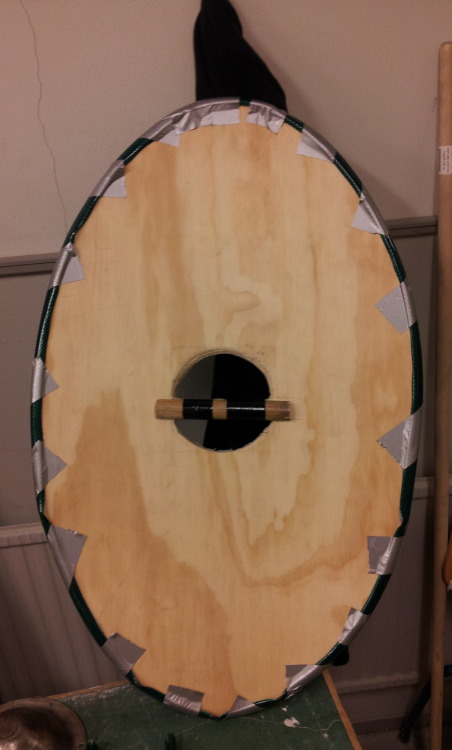 Has anyone ever wondered how to make a late Roman larping shield? I thought not. Here is how, anyway. The protective layer around the edge is the larping part - I wouldn’t want to accidentally knock my own teeth out, after all.