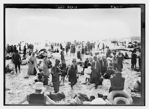 onceuponatown:Long Beach, Long Island. New York. Between ca. 1900 - 1915. 