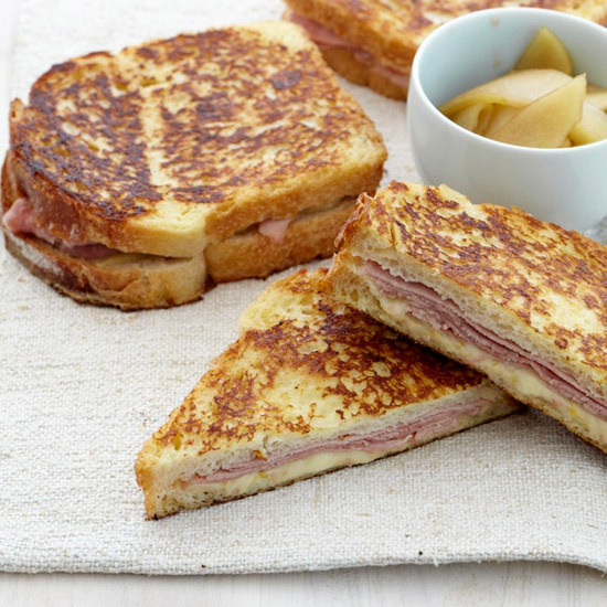 foodluxury:  Love Food? This blog is for you. 