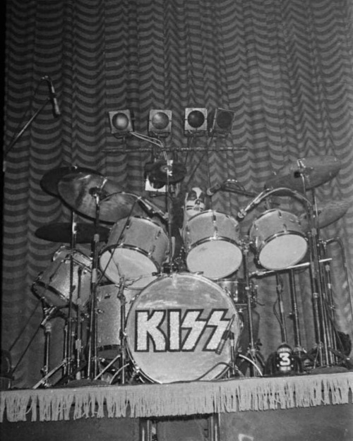 Posted @withregram • @acefrehleysshadow #Kisstory March 19, 1975Northampton, PA