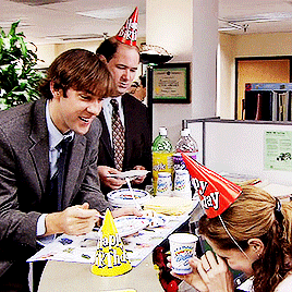 All Of The Times Jim Halpert Ignored Work To Go Flirt With The Receptionist