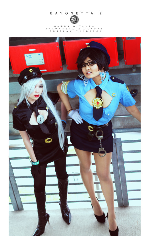 Policewomen Bayonetta &amp; Jeanne (@SXSW Gaming Expo)