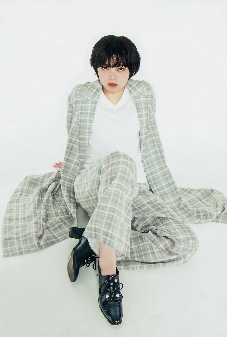 beautiful-asian-s2:    ( 平手友梨奈 | Hirate Yurina )   