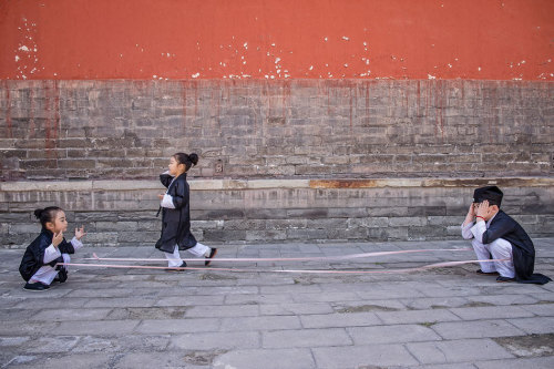 China, the cutest Taoist and Taoist nun ever. 最萌小道士和小道姑