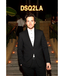 giadajune:  Ian Harding arrives at the Dsquared2