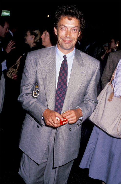 “Tim Curry at the opening of ‘Hapgood’, at the Doolittle Theater in Hollywood, California. 1989 (Photo by Ron Galella, Ltd./Ron Galella Collection via Getty Images)”