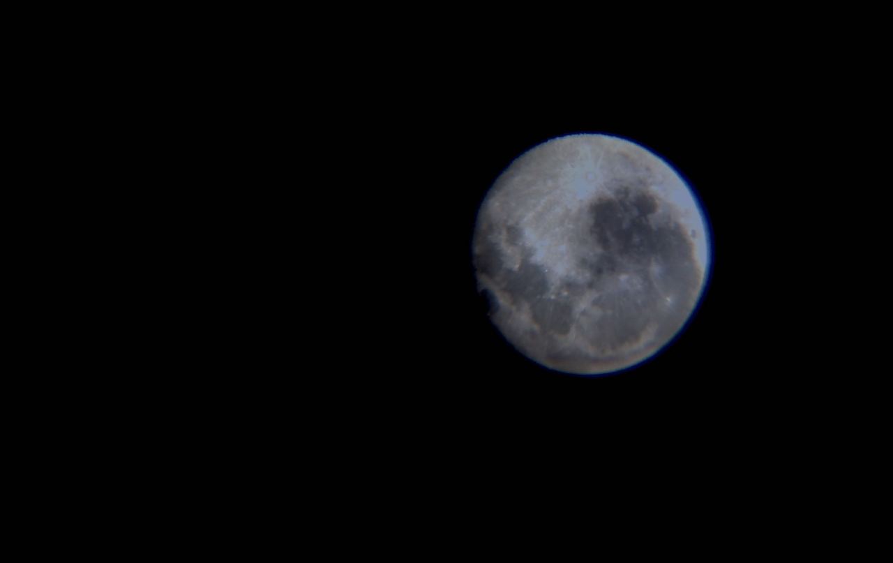 astronomicalwonders:  Astrophotography Basics - The Blue MoonAstrophotography is