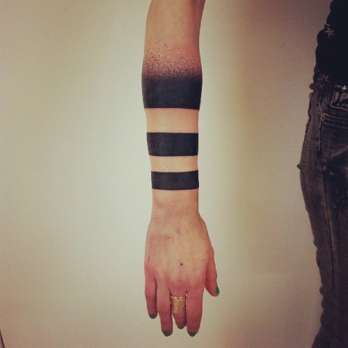 mrnotattoo:  -Black Ink- by BruNo ( MrNo) Sorry Mama Lille #sorrymamalille #sorrymamatattoo #tattoos #tattoo #blackink #dotworktattoo #dotwork 