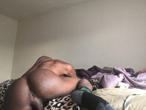 young17freak:  sexytopandbottoms:  Alabama Niggas Winning 🤞🏽🤤🍆🌊🍑   FWMSC : iamm_nookie  FMOIG : _unique_jc  I agree