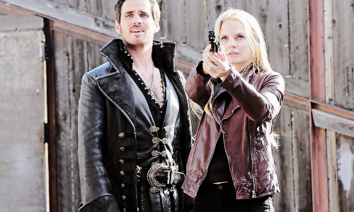 captainswanouat:  captain swan being a bad ass team in 4x01 [scanned picture from