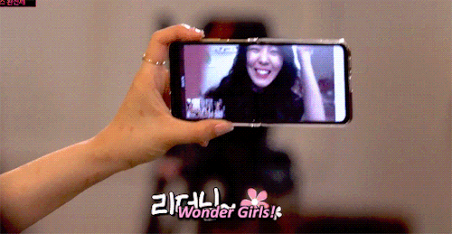 The Wonder Girls calling Leader Min @ Lim’s bridal shower