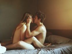 losprimervasojdeci:   Cute Couple :3 on We Heart It. http://weheartit.com/entry/79617836/via/mayaraalexandra 