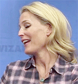 iheartcate:  Gillian Anderson being cute in flannel  