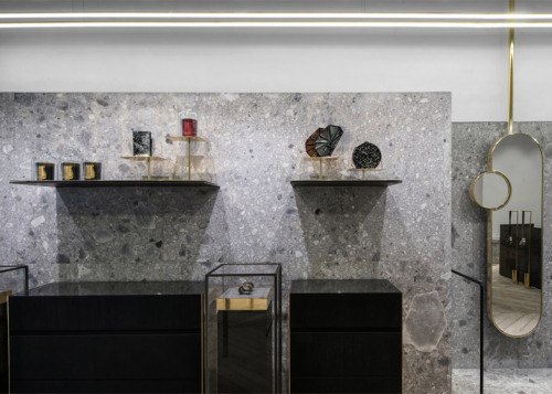 {Second project I’ve come across this year to feature terrazzo! Is terrazzo trending?}Greek Je