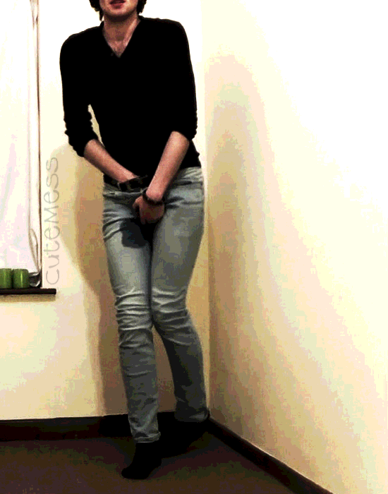 cuteandmessy:  New Video - CuteMess: Pale Jeans Pissing This video clip begins with