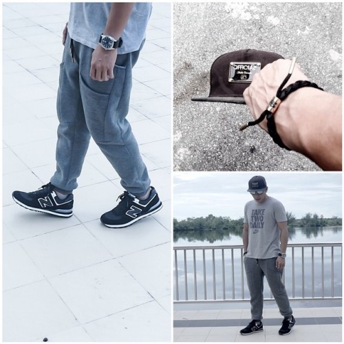 ✖️ That grey tho ✖️ #blvck #blvckfashion #streetwear #ootdbrunei #fotd #official @official #rastacla