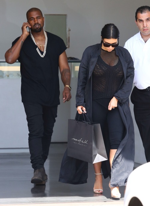 kuwkimye:  Kim & Kanye shopping in Malibu - July 5, 2015 