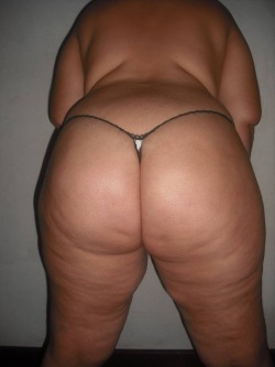 fuckmywife-bbw:  Ass of my wife Reblog And