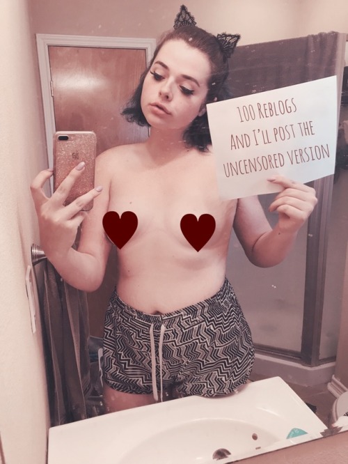 caily-thecat:Read the sign ‍♀️