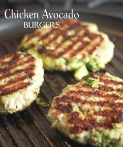 fit-is-healthy:  healthynic:  cakedessertfoodie:  Chicken Avocado Patties Recipe! Healthy and tasty :)  no breadcrumbs, add egg. good to go.  wow these look delicous. 