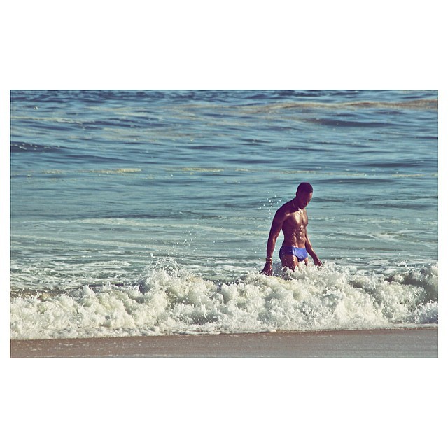 therisingsaan:  Had my jiblits all out on Ipanema today, and everyone was welcome.