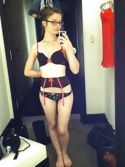 exxxposedamateurs:   ExxxPosed!!! Check me out @ exxxposedamateurs.tumblr.com Spread the word & Submit at: xtheflightplan@gmail.com  