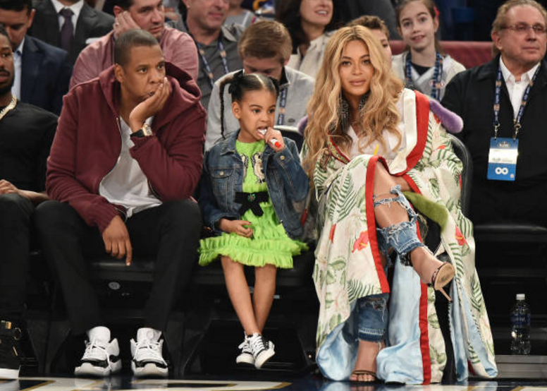 jenniferlawurence:Beyoncé, Jay Z, and Blue Ivy attend the 2017 NBA All-Star Game