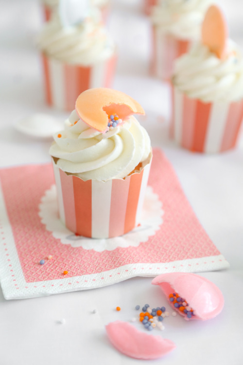 Peachy Orange Marmalade CupcakesSource