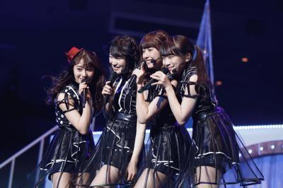 乃木坂４６ 「乃木坂46 Merry X'mas Show 2015」レポート ■2015年12月20日（日）、21日（月）東京・日本武道館「乃木坂46 Merry X'mas Show 2015」セ