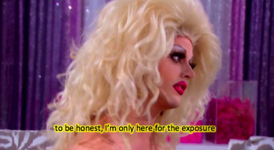 westbor0baptistchurch:  Guy on grindr: “what are you looking for?”me:   To what? Your hairline that isn’t blended?