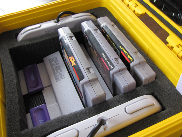  albotas: Portable SNES Emergency Kit When the impending zombie apocalypse descends