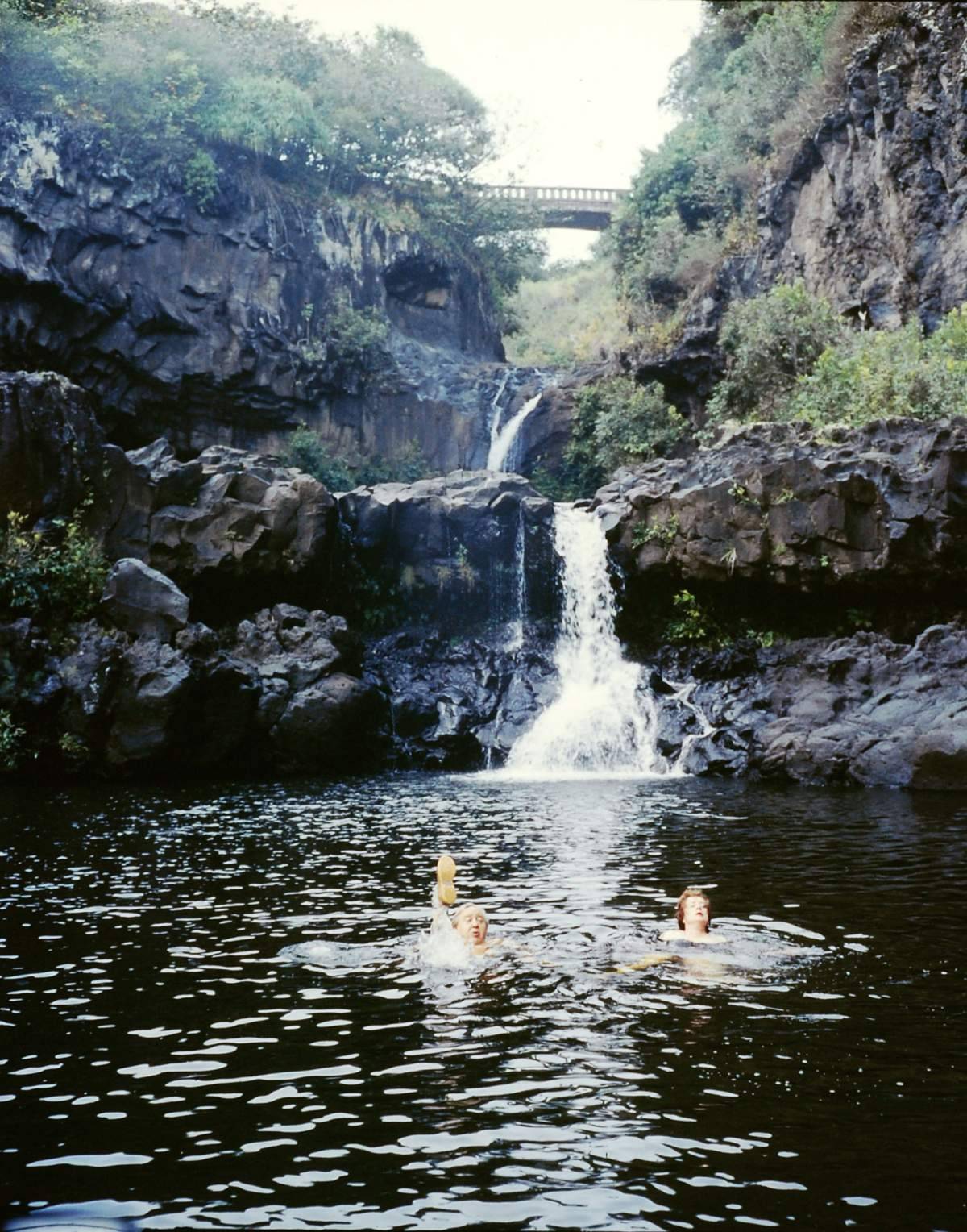 caseykaui:  ❤️my grandma tells me about old hawaii and days growing up in Waikiki