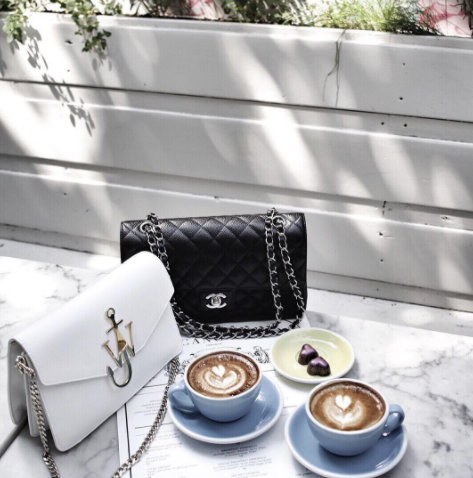 modernsisters:MODERN SISTERS || leavingforever