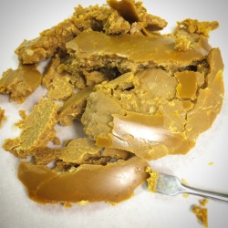 volkof505:  Kush Crumble!